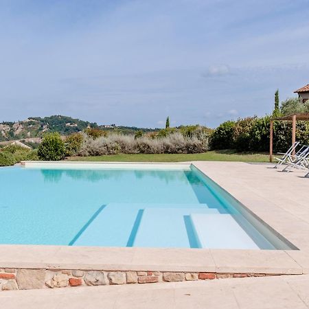 Il Borgo Delle Ville Palaia Exterior foto
