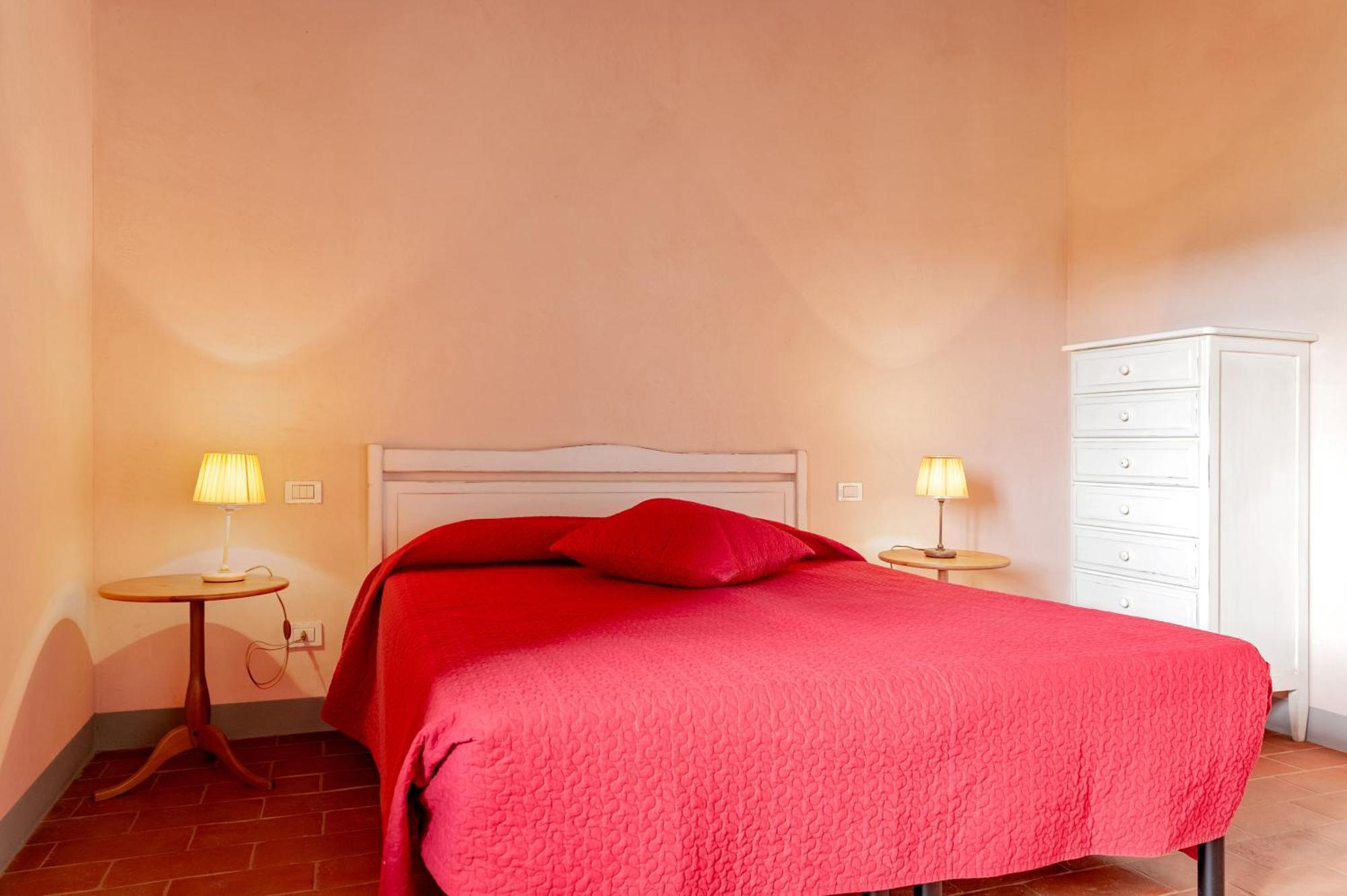 Il Borgo Delle Ville Palaia Exterior foto
